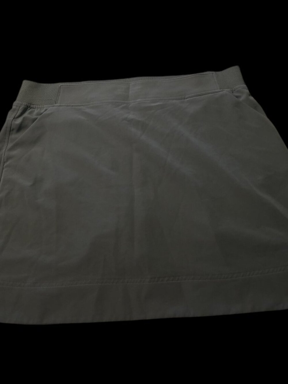 Size XL Extra Large 32 Degrees Cool Skort in a Light GREEN Hue